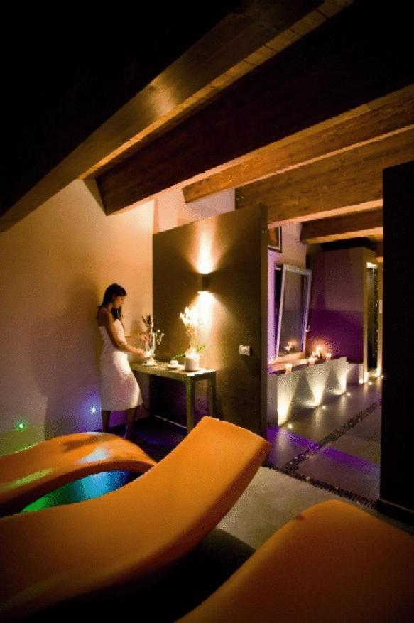 Hotel Iride & Spa Cesenatico Eksteriør billede