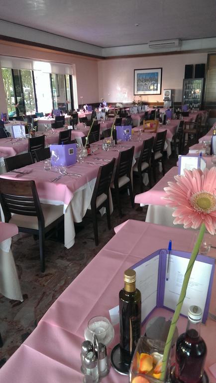 Hotel Iride & Spa Cesenatico Eksteriør billede
