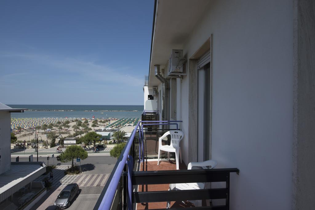 Hotel Iride & Spa Cesenatico Eksteriør billede