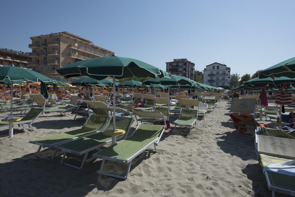 Hotel Iride & Spa Cesenatico Eksteriør billede